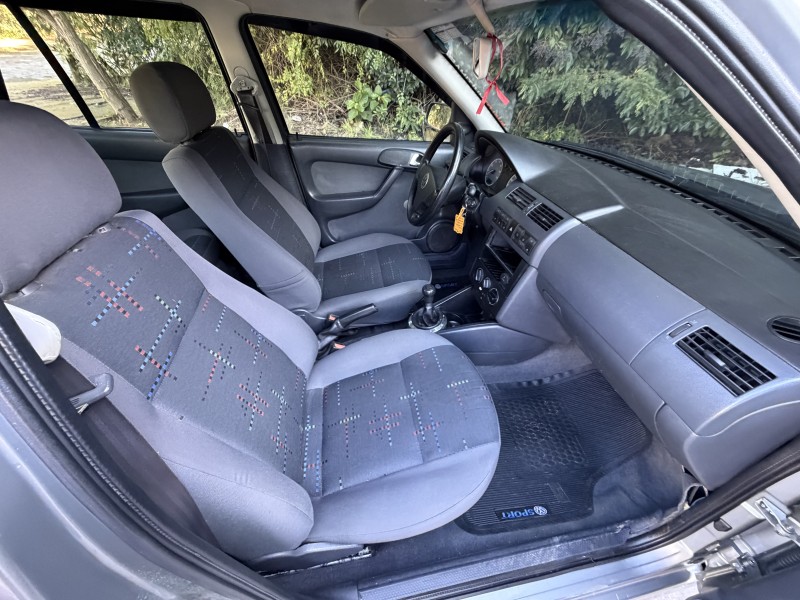 GOL 1.0 MI POWER 8V GASOLINA 4P MANUAL G.III - 2002 - CAXIAS DO SUL