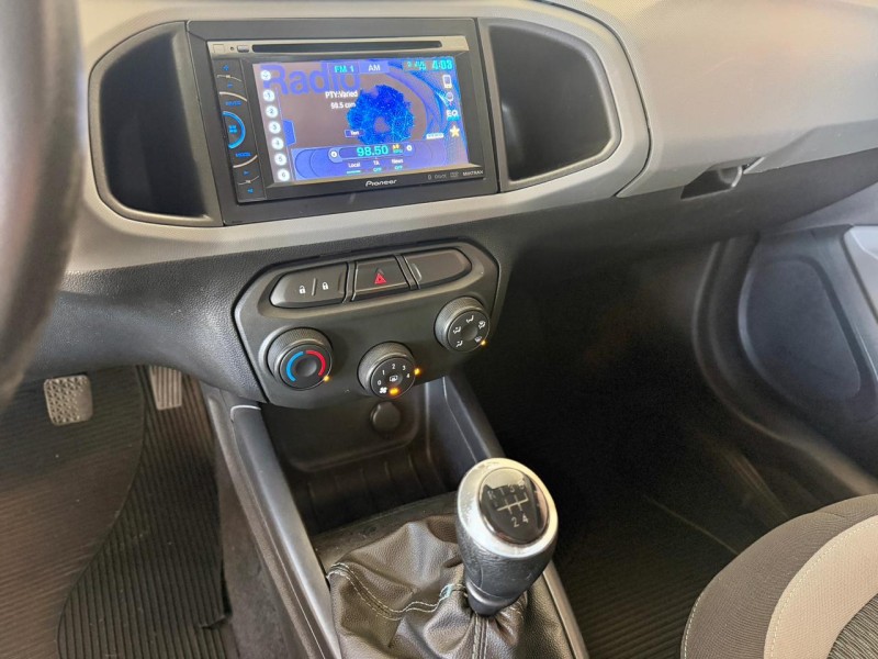 ONIX 1.0 LT 12V FLEX 4P MANUAL - 2013 - CAXIAS DO SUL