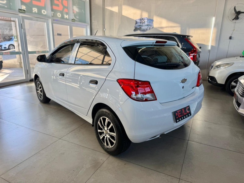 ONIX 1.0 LT 12V FLEX 4P MANUAL - 2013 - CAXIAS DO SUL