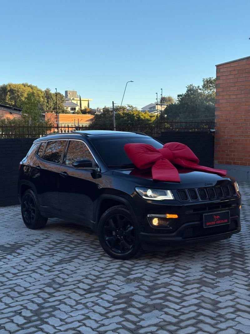COMPASS 2.0 16V FLEX LIMITED AUTOMÁTICO - 2018 - CAXIAS DO SUL