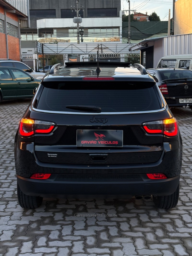 COMPASS 2.0 16V FLEX LIMITED AUTOMÁTICO - 2018 - CAXIAS DO SUL