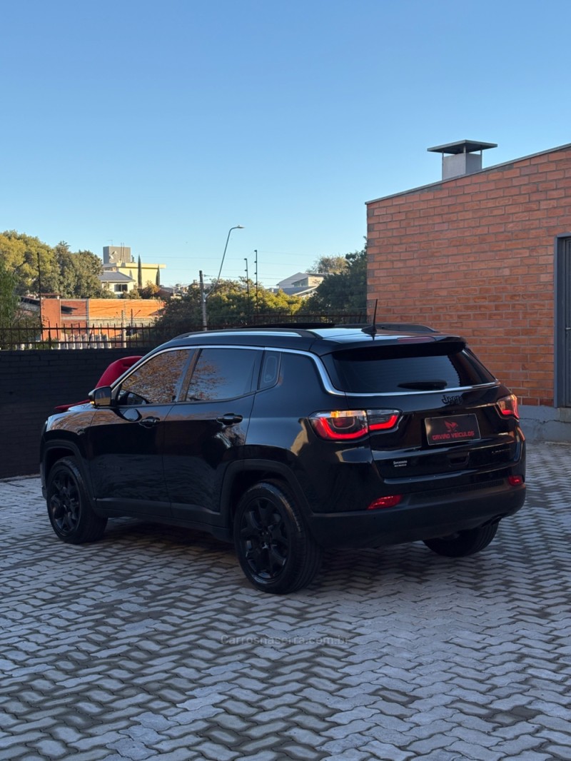 COMPASS 2.0 16V FLEX LIMITED AUTOMÁTICO - 2018 - CAXIAS DO SUL