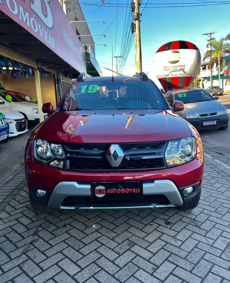 DUSTER 1.6 DYNAMIQUE 4X2 16V FLEX 4P AUTOMÁTICO - 2019 - PAROBé