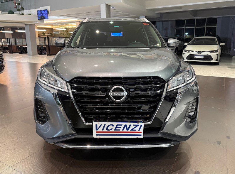 KICKS 1.6 ADVANCE 16V FLEX 4P AUTOMÁTICO - 2023 - FARROUPILHA