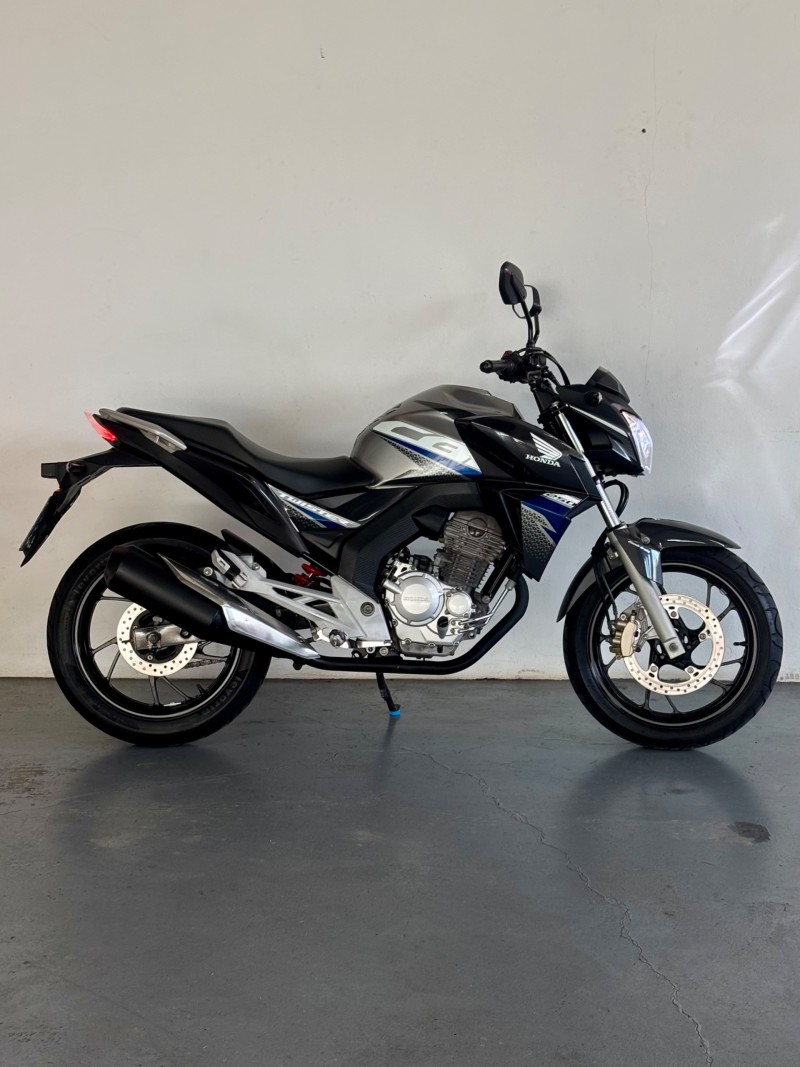 CB 250F TWISTER CBS - 2020 - CAXIAS DO SUL
