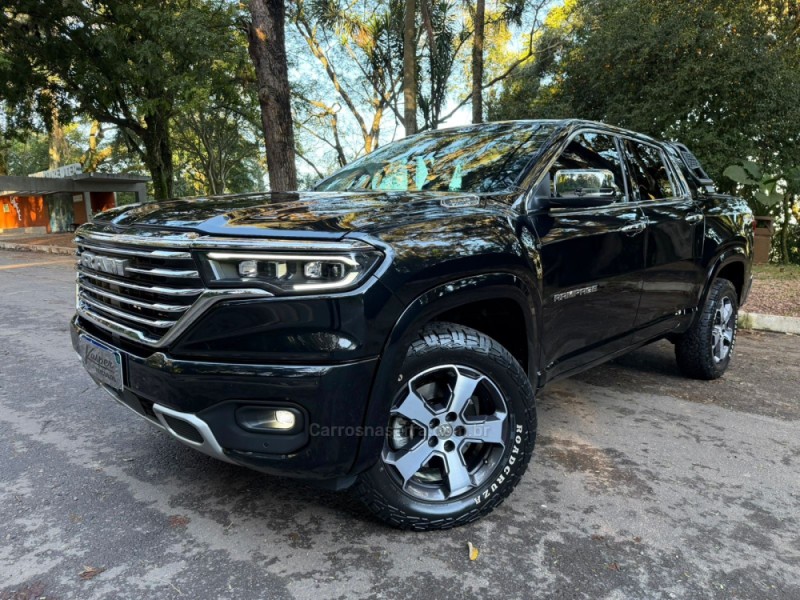 rampage 2.0 hurricane laramie 4 4x4 turbo gasolina 4p automatico 2024 dois irmaos