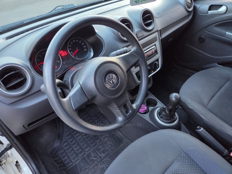 GOL 1.0 8V GASOLINA 2P MANUAL - 2016 - PICADA CAFé