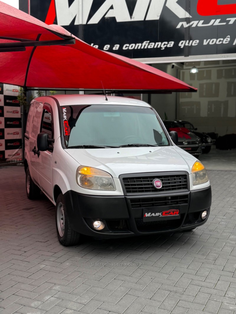 DOBLÓ 1.4 MPI CARGO FLEX 2P MANUAL - 2015 - ESTâNCIA VELHA