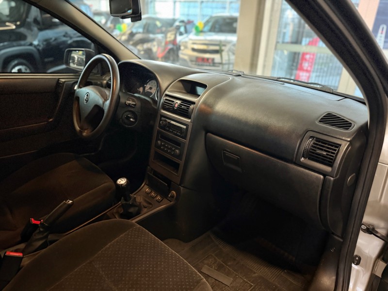 ASTRA 2.0 MPFI ADVANTAGE 8V FLEX 4P MANUAL - 2011 - CAXIAS DO SUL