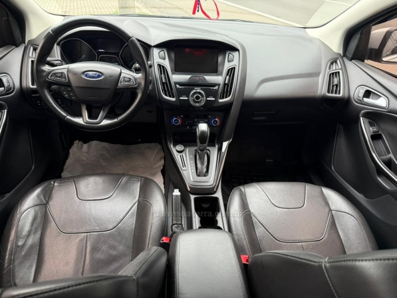 FOCUS 2.0 TITANIUM 16V FLEX 4P AUTOMÁTICO - 2016 - CAXIAS DO SUL