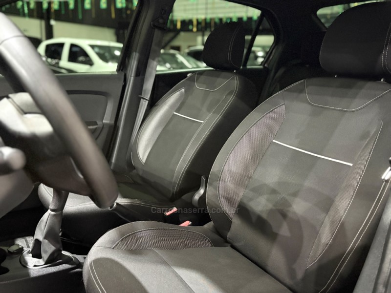 LOGAN 1.6 ZEN 16V FLEX 4P MANUAL - 2022 - NOVO HAMBURGO