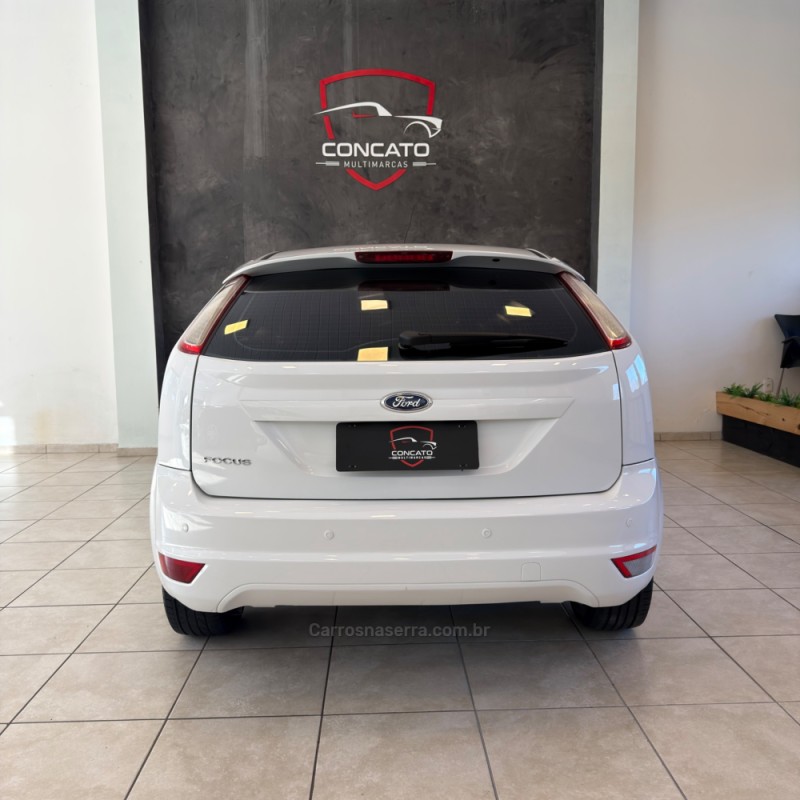FOCUS 1.6 GL 16V FLEX 4P MANUAL - 2013 - FARROUPILHA