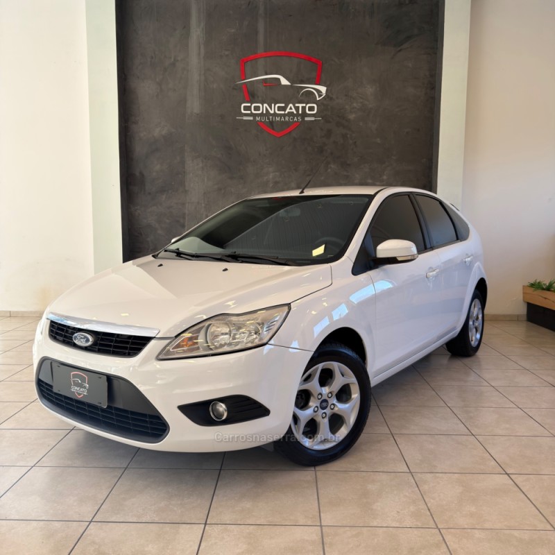 focus 1.6 gl 16v flex 4p manual 2013 farroupilha