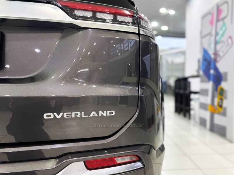 COMMANDER 1.3 OVERLAND T270 16V 4X2 TURBO FLEX 4P AUTOMÁTICO - 2025 - PORTO ALEGRE