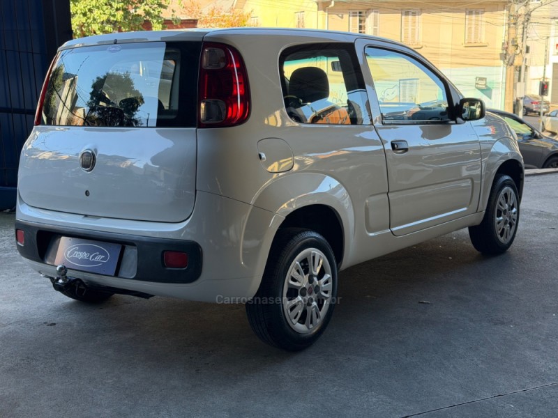UNO 1.0 VIVACE 8V FLEX 2P MANUAL - 2015 - CAXIAS DO SUL