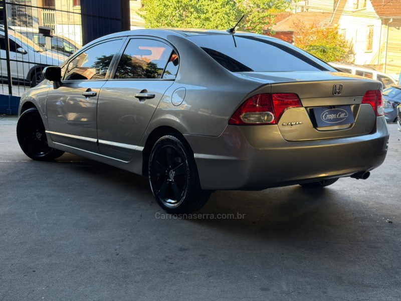 CIVIC 1.8 LXS 16V GASOLINA 4P AUTOMÁTICO - 2007 - CAXIAS DO SUL