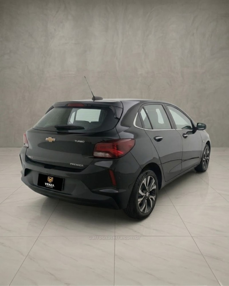 ONIX 1.0	PREMIER PLUS 12V TURBO FLEX 4P AUTOMÁTICO - 2025 - PASSO FUNDO