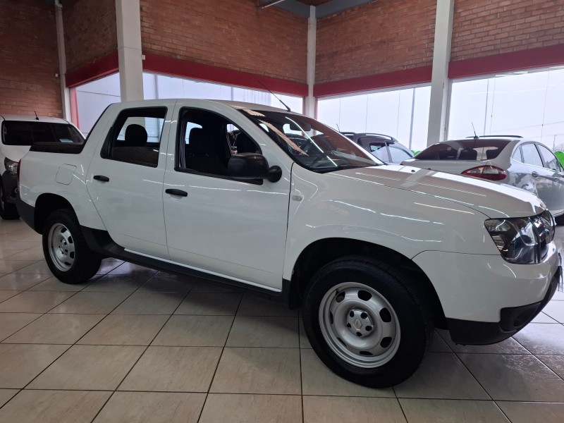 OROCH 1.6 16V DYNAMIQUE FLEX 4P MANUAL - 2020 - FARROUPILHA