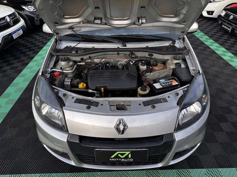 SANDERO 1.0 EXPRESSION 16V FLEX 4P MANUAL - 2014 - CAXIAS DO SUL
