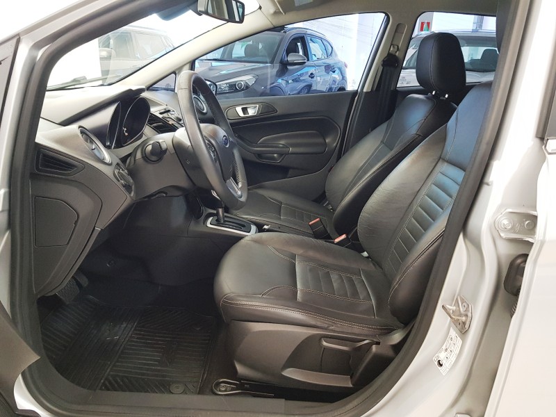 FIESTA 1.6 TITANIUM HATCH 16V FLEX 4P AUTOMÁTICO - 2015 - CAXIAS DO SUL