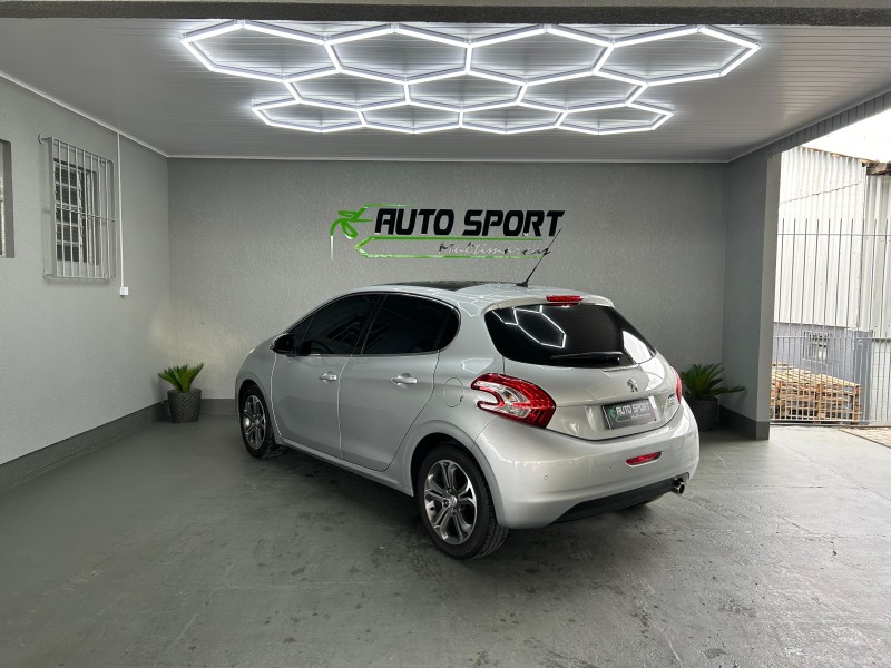 208 1.6 GRIFFE 16V FLEX 4P MANUAL - 2016 - CAXIAS DO SUL