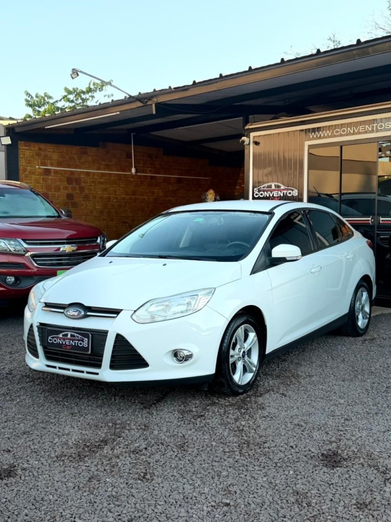 FOCUS 2.0 16V FLEX 4P AUTOMÁTICO - 2015 - LAJEADO
