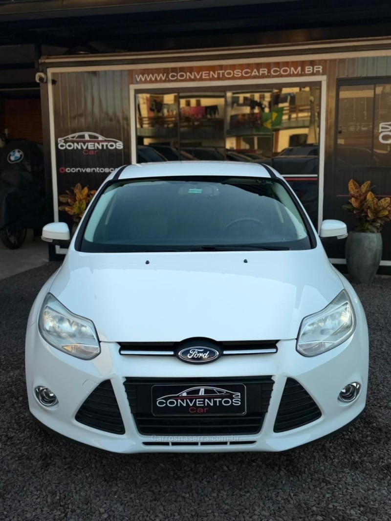 FOCUS 2.0 16V FLEX 4P AUTOMÁTICO - 2015 - LAJEADO