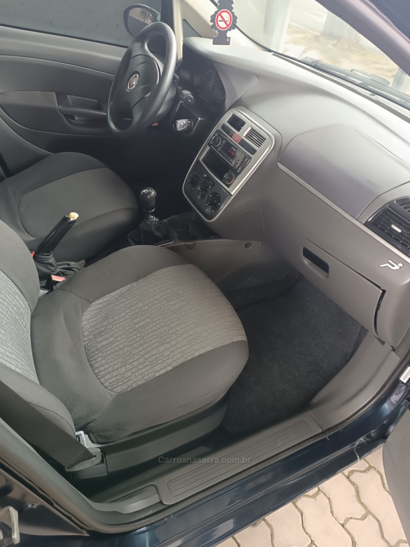 PUNTO 1.6 ESSENCE 16V FLEX 4P MANUAL - 2012 - CAXIAS DO SUL