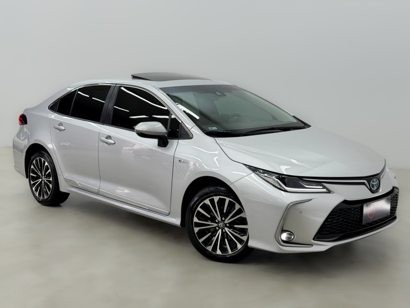 corolla 1.8 altis premium 16v hibrido 4p automatico 2026 caxias do sul