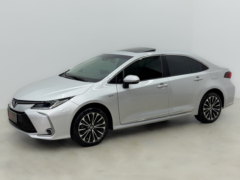 COROLLA 1.8 ALTIS PREMIUM 16V HÍBRIDO 4P AUTOMÁTICO - 2026 - CAXIAS DO SUL