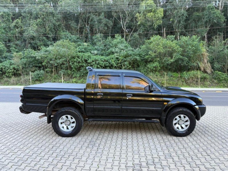 L200 2.5 4X4 CD 8V TURBO DIESEL 4P MANUAL - 2004 - IVOTI