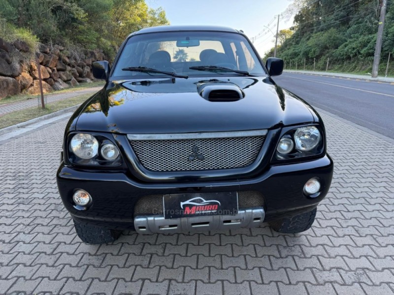 L200 2.5 4X4 CD 8V TURBO DIESEL 4P MANUAL - 2004 - IVOTI