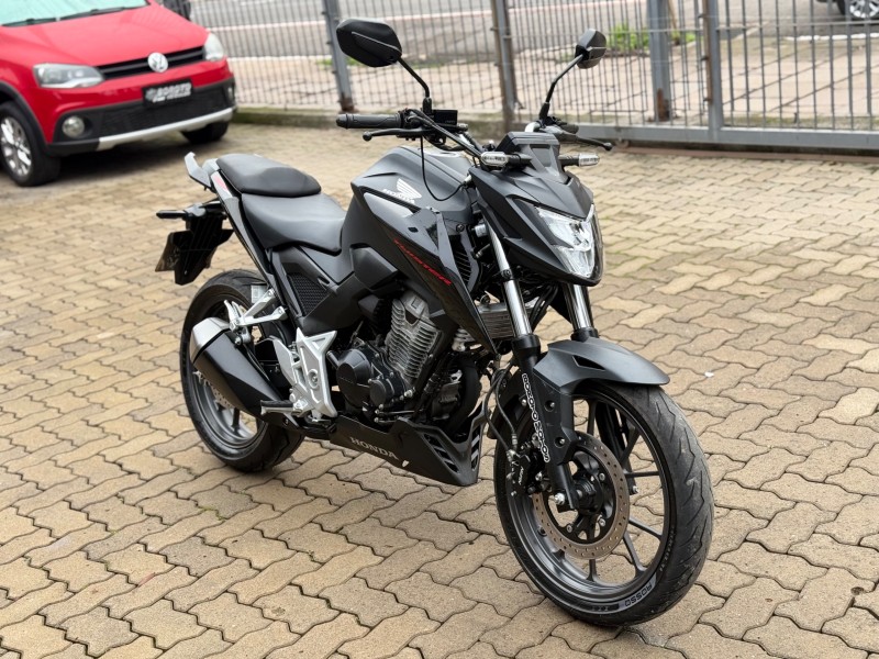 CB 300F TWISTER CBS - 2023 - BENTO GONçALVES