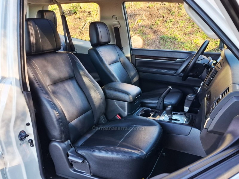 PAJERO FULL 3.2 HPE 4X4 16V TURBO INTERCOOLER DIESEL 2P AUTOMÁTICO - 2013 - BENTO GONçALVES