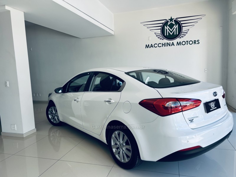 CERATO 1.6 SX3 16V FLEX 4P AUTOMÁTICO - 2015 - CAXIAS DO SUL