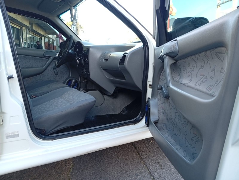 GOL 1.6 CL 8V GASOLINA 4P MANUAL - 1999 - VENâNCIO AIRES