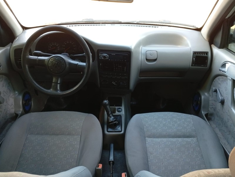 GOL 1.6 CL 8V GASOLINA 4P MANUAL - 1999 - VENâNCIO AIRES