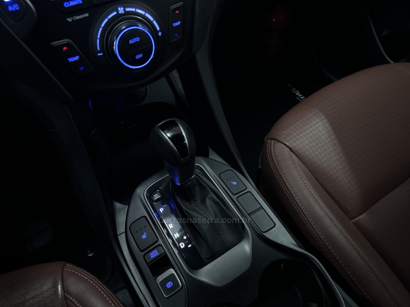 GRAND SANTA FÉ 3.3 MPFI V6 4WD GASOLINA 4P AUTOMÁTICO - 2014 - CHARQUEADAS