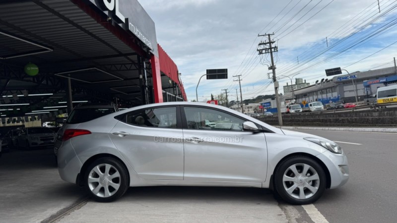 ELANTRA 1.8 GLS 16V GASOLINA 4P AUTOMÁTICO - 2013 - CAXIAS DO SUL