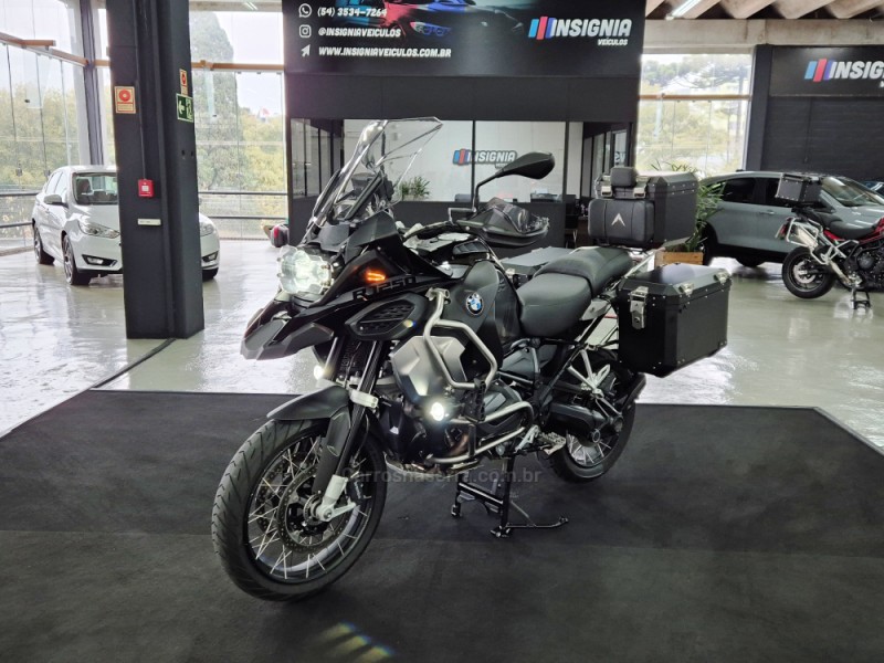 r 1250 gs adventure premium triple black 2023 caxias do sul