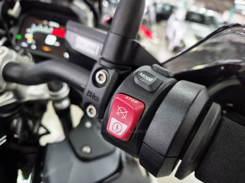 R 1250 GS ADVENTURE PREMIUM TRIPLE BLACK - 2023 - CAXIAS DO SUL