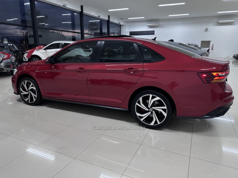 JETTA 2.0 16V TSI GLI 350 GASOLINA 4P AUTOMÁTICO - 2024 - CHARQUEADAS