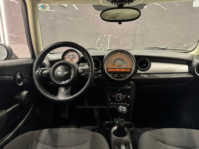 ONE 1.6 16V GASOLINA 2P MANUAL - 2013 - CAXIAS DO SUL