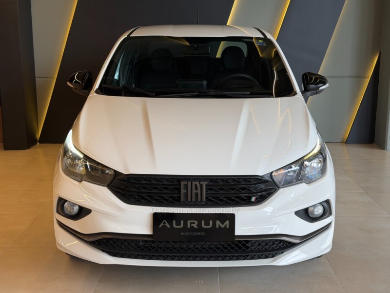 CRONOS 1.3 FIREFLY DRIVE S-DESIGN FLEX 4P MANUAL - 2023 - CAXIAS DO SUL