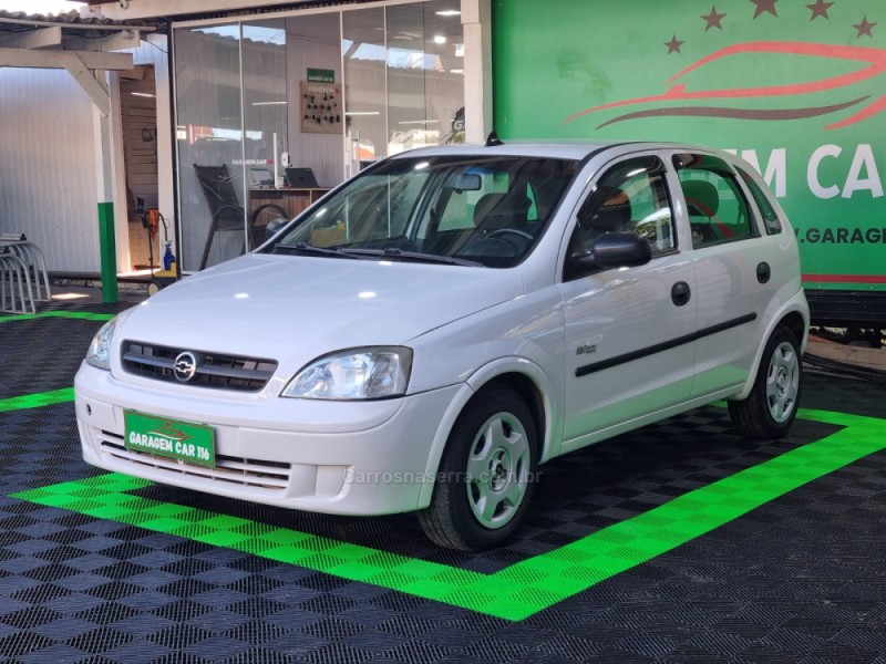 CORSA 1.0 MPFI MAXX 8V GASOLINA 4P MANUAL - 2005 - CAXIAS DO SUL