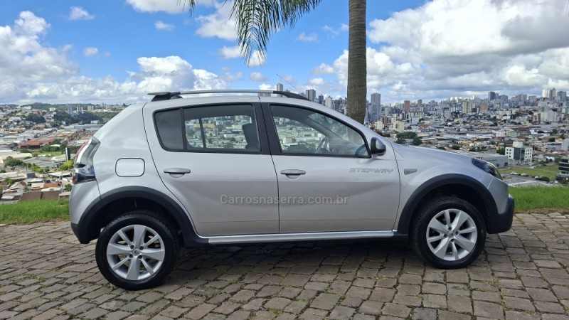 SANDERO 1.6 STEPWAY 16V FLEX 4P AUTOMÁTICO - 2012 - CAXIAS DO SUL
