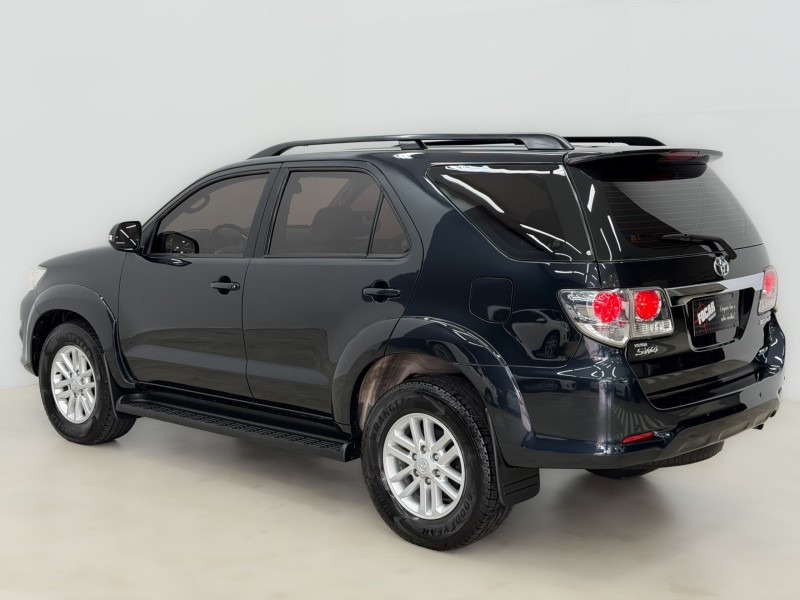 HILUX SW4 3.0 SRV 4X4 16V TURBO INTERCOOLER DIESEL 4P AUTOMÁTICO - 2014 - CAXIAS DO SUL