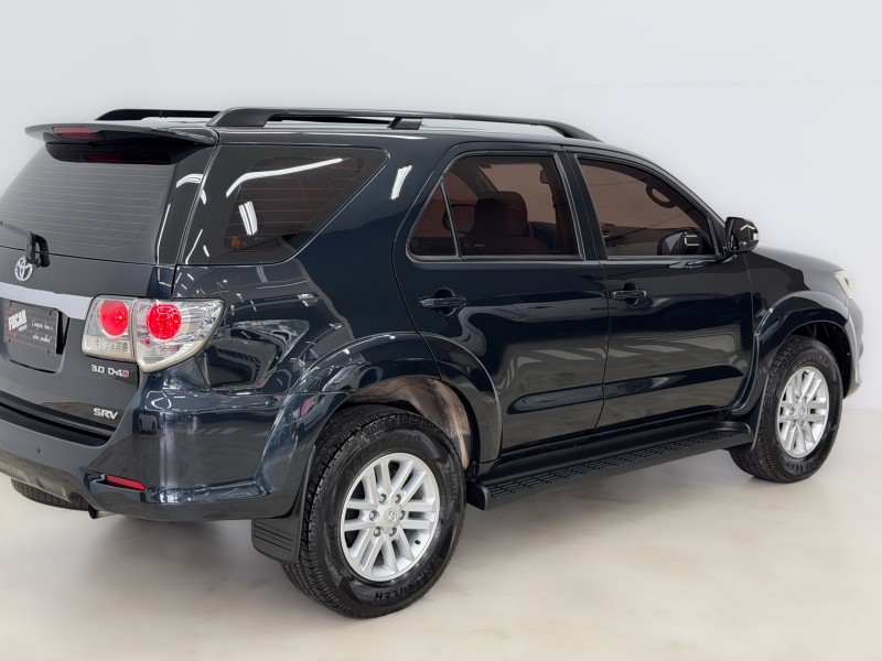 HILUX SW4 3.0 SRV 4X4 16V TURBO INTERCOOLER DIESEL 4P AUTOMÁTICO - 2014 - CAXIAS DO SUL