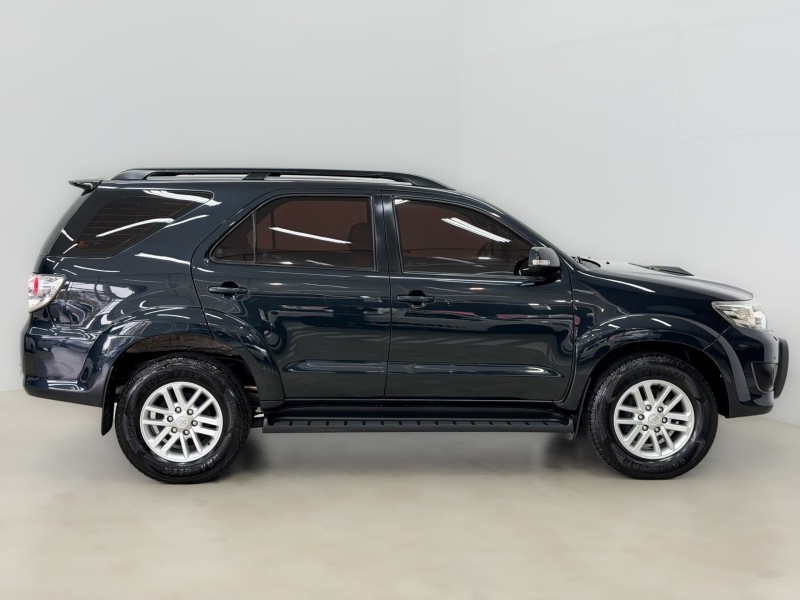 HILUX SW4 3.0 SRV 4X4 16V TURBO INTERCOOLER DIESEL 4P AUTOMÁTICO - 2014 - CAXIAS DO SUL