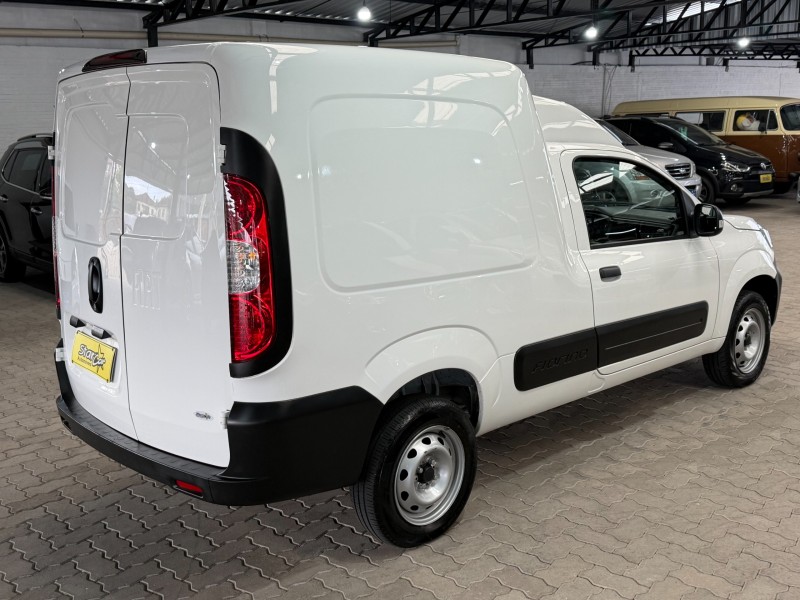 FIORINO 1.3 MPI FURGÃO 8V FLEX 2P MANUAL - 2025 - CAXIAS DO SUL